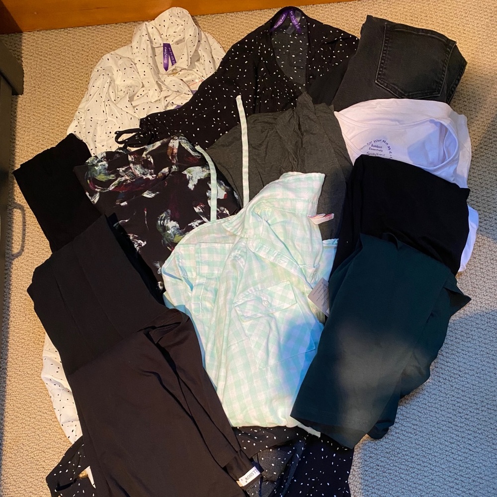 Maternity/post bundle! Great deal!